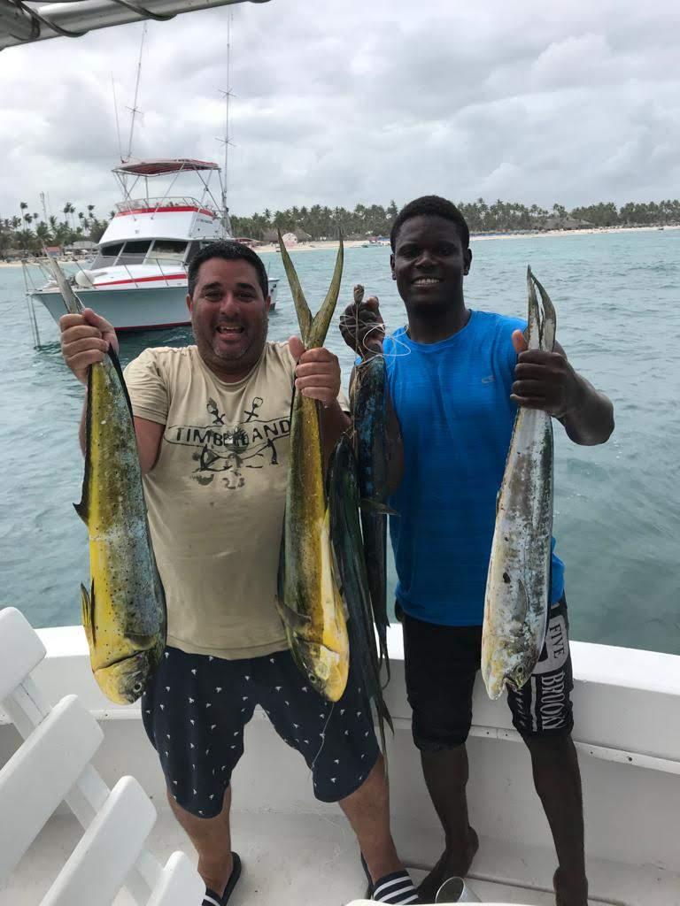 The Martinez Family's Dorado catch